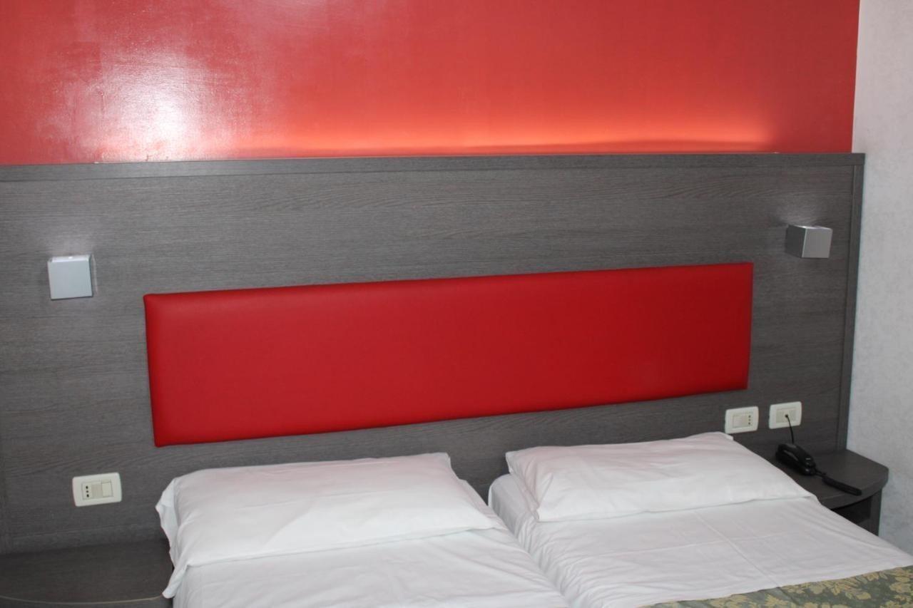 Hotel Center 2 โรม ภายนอก รูปภาพ